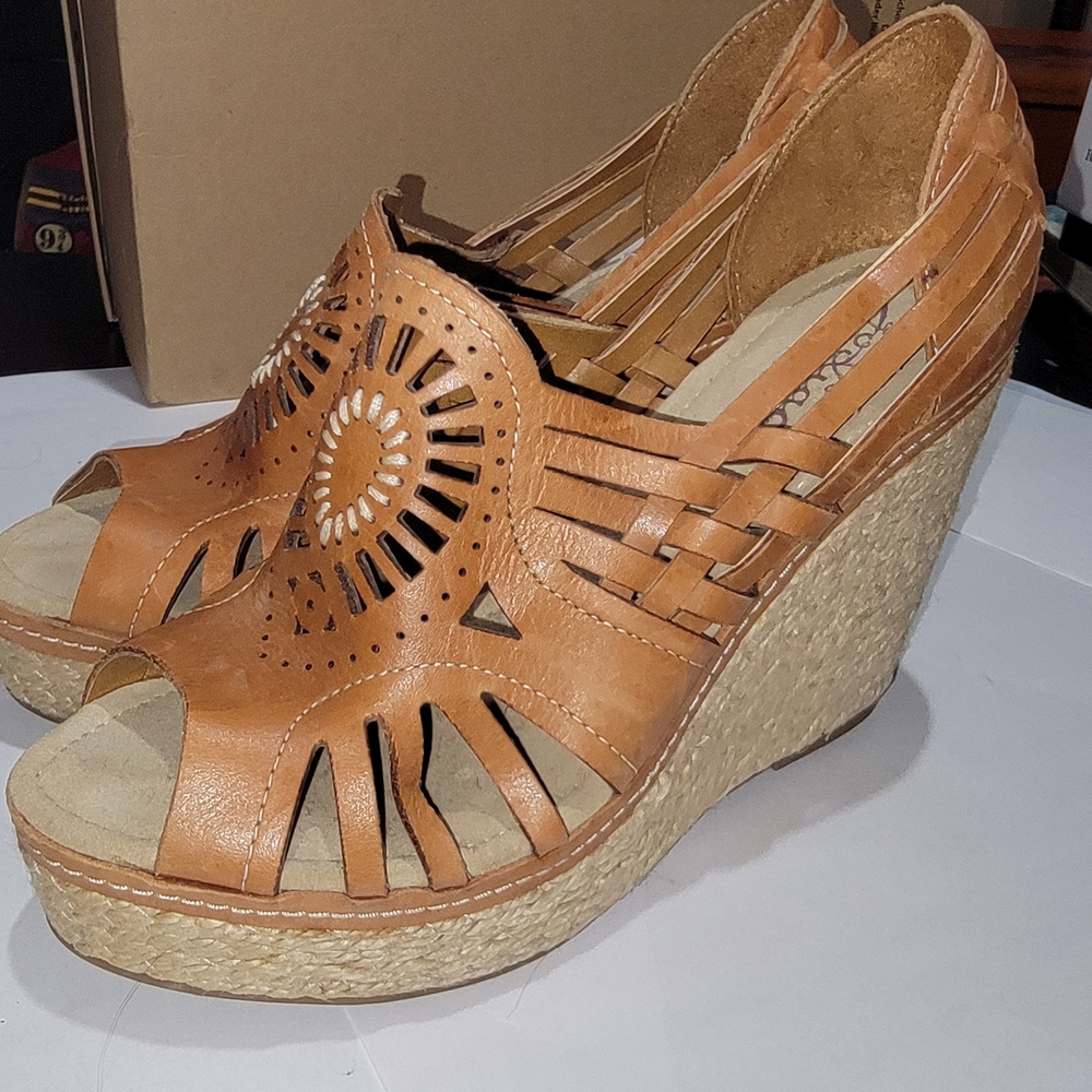 Zodiac Tan Espadrille Wedges